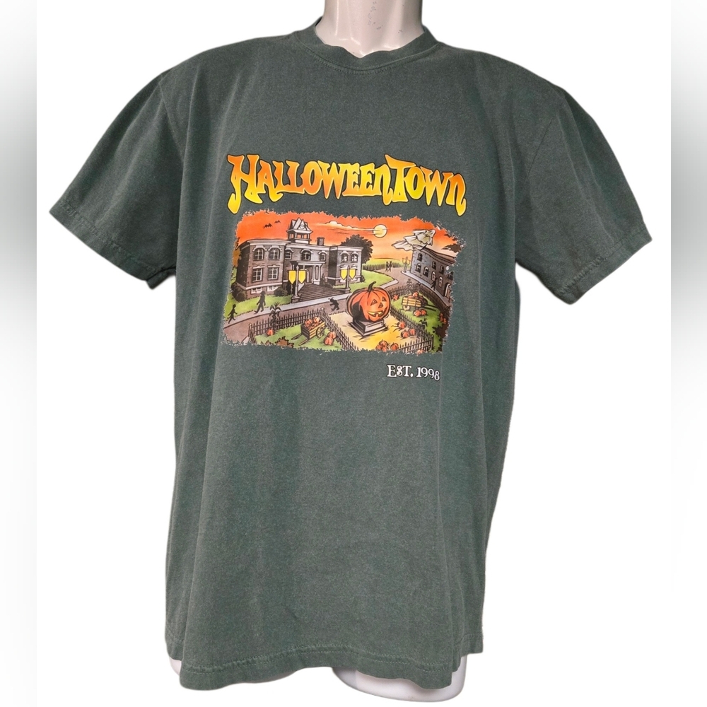 Halloweentown shirt - Picture 2 of 7